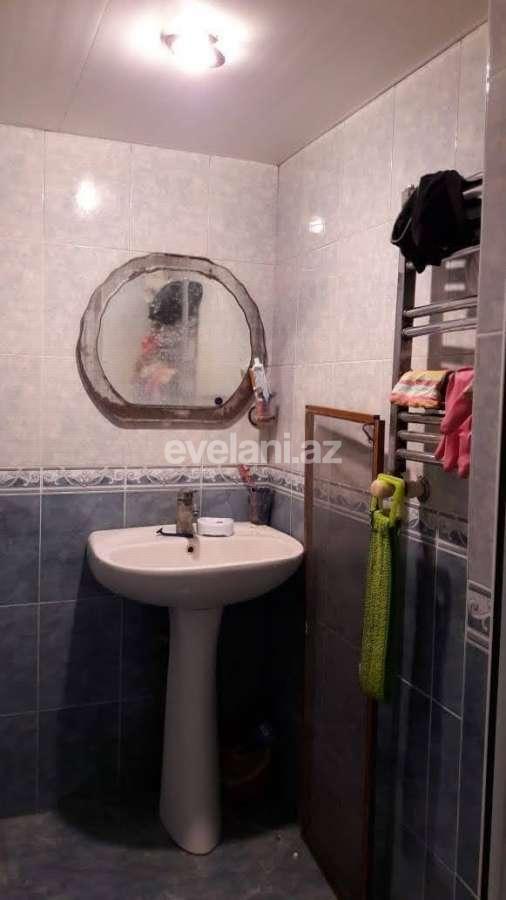 Satılır, köhnə tikili, 3 otaqlı, 70 m², Bakı, Sabunçu r, Bakıxanov q.