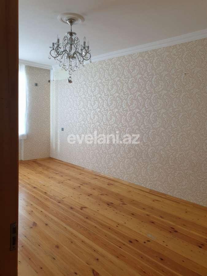 Sale, old building, 3 room, 80 m², Baku, Surakhani r, Gharachukhur d, Neftchilar m.