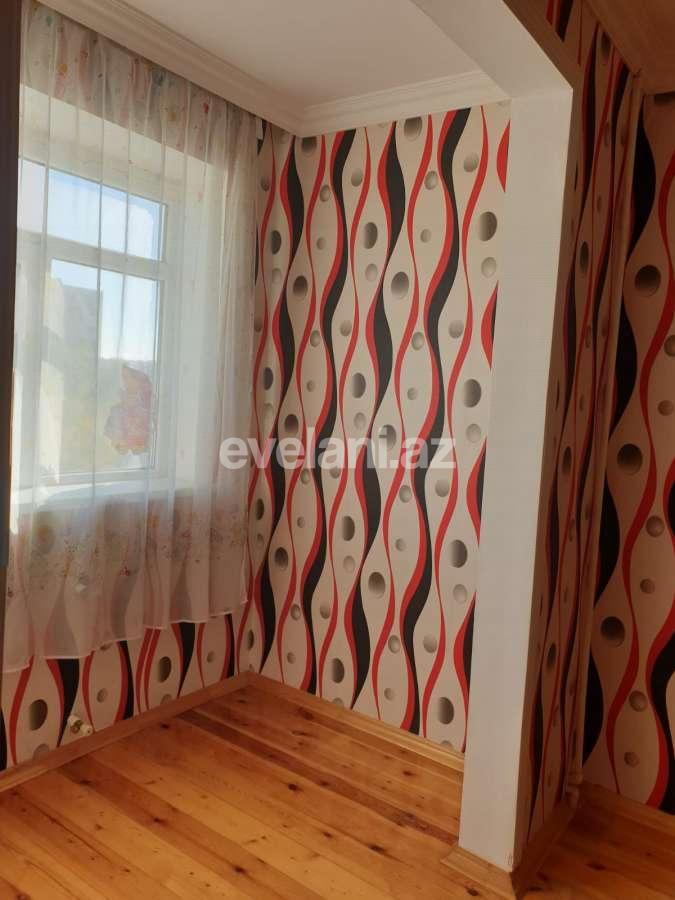 Sale, old building, 3 room, 80 m², Baku, Surakhani r, Gharachukhur d, Neftchilar m.