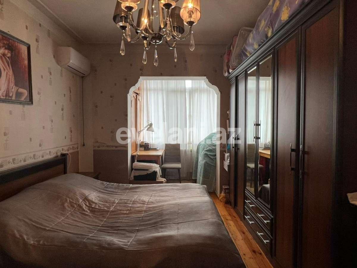 Satılır, köhnə tikili, 2 otaqlı, 65 m², Bakı, Sabunçu r, Bakıxanov q, Neftçilər m.