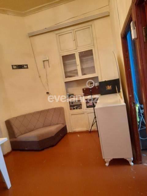 Kirayə verilir, həyət evi / bağ, 3 otaqlı, 45 m², Bakı, Nəsimi r, 28 may m.