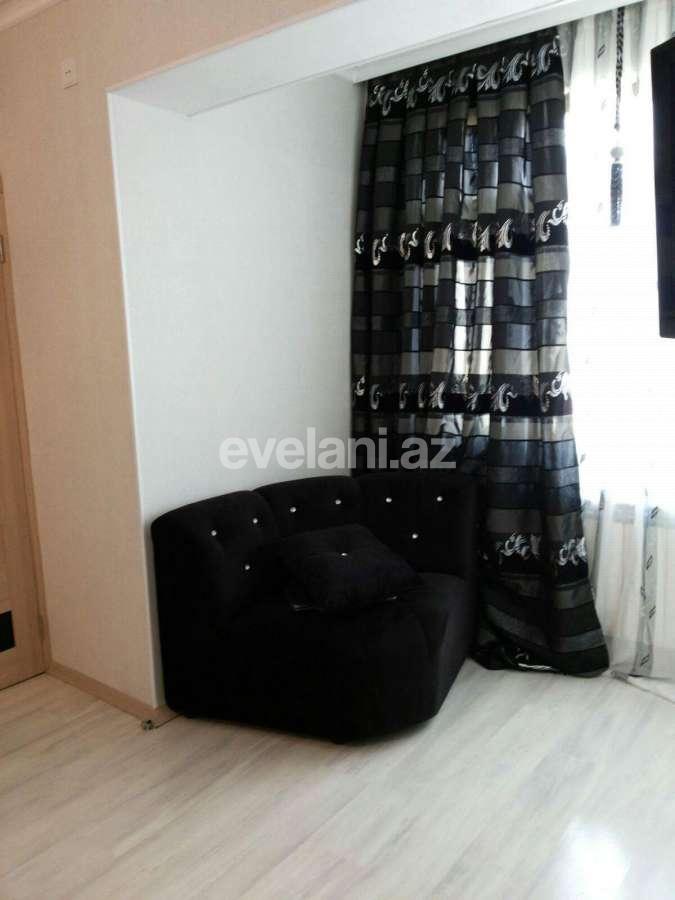 Satılır, köhnə tikili, 3 otaqlı, 73 m², Bakı, Binəqədi r, 6-cı mikrorayon q.