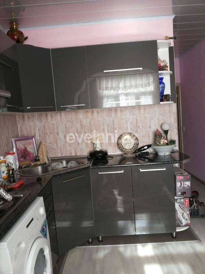 Satılır, köhnə tikili, 3 otaqlı, 73 m², Bakı, Binəqədi r, 6-cı mikrorayon q.