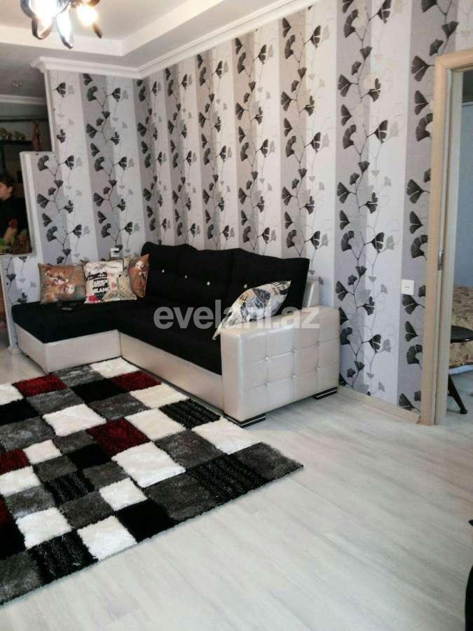 Satılır, köhnə tikili, 3 otaqlı, 73 m², Bakı, Binəqədi r, 6-cı mikrorayon q.