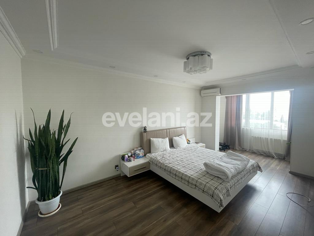 Satılır, köhnə tikili, 3 otaqlı, 120 m², Bakı, Nəsimi r, Memar Əcəmi m.