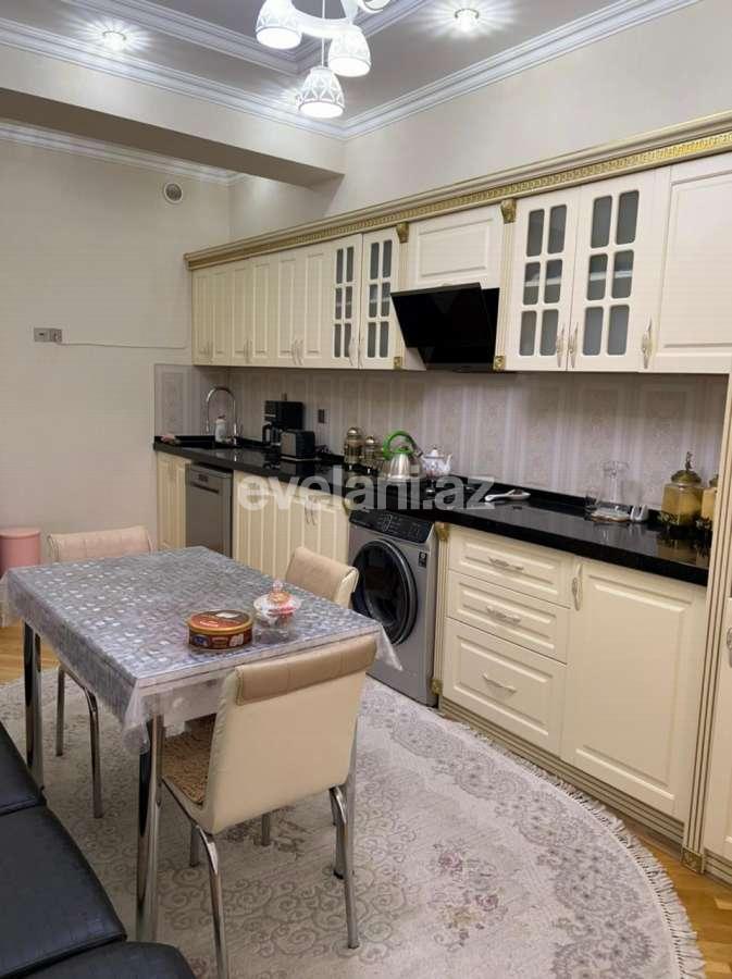 Satılır, yeni tikili, 3 otaqlı, 117 m², Bakı, Nəsimi r, Memar Əcəmi m.