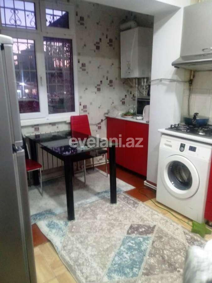 Sale, old building, 2 room, 60 m², Baku, Binagadi r, 8-th microdistrict d, Azadlig prospekti m.