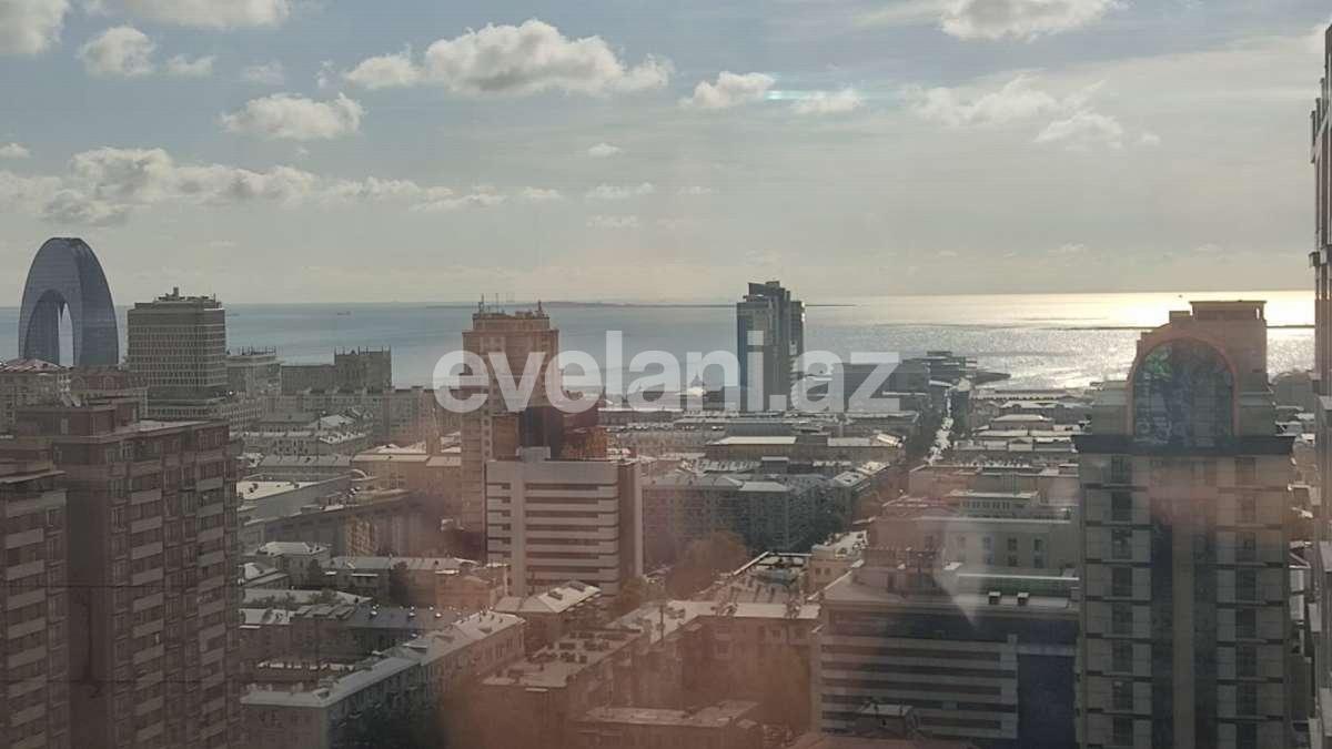 Satılır, yeni tikili, 4 otaqlı, 200 m², Bakı, Nəsimi r, 28 may m.