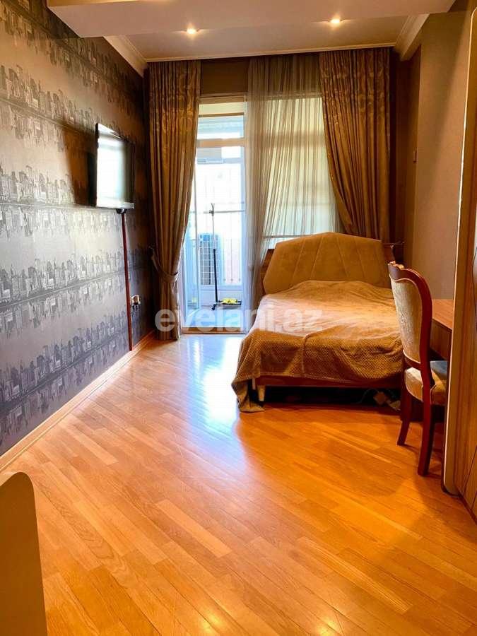 Rent, new building, 3 room, 140 m², Baku, Nasimi r, Nizami m.