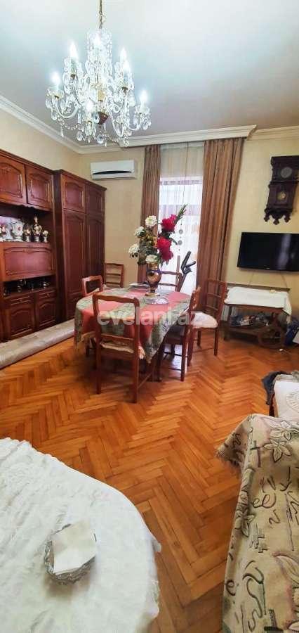 Сдаётся, вторичка, 3-комнаты, 80 m², Баку, Наримановский r, Нариман Нариманов m.