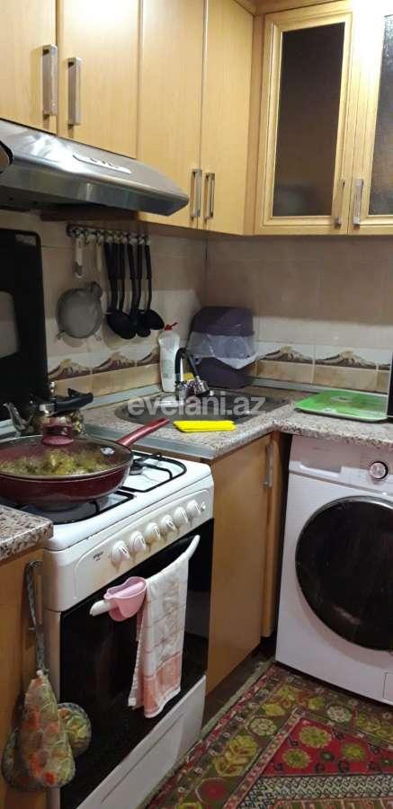 Rent, old building, 3 room, 81 m², Baku, Yasamal r, Elmlar Akademiyası m.