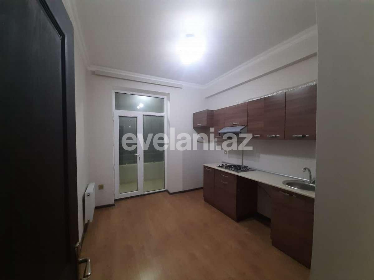 Kirayə verilir, köhnə tikili, 3 otaqlı, 70 m², Bakı, Yasamal r, İnşaatçılar m.