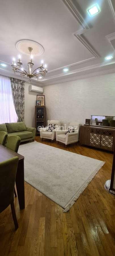 Satılır, həyət evi / bağ, 3 otaqlı, 120 m², Bakı, Xəzər r, Binə q.