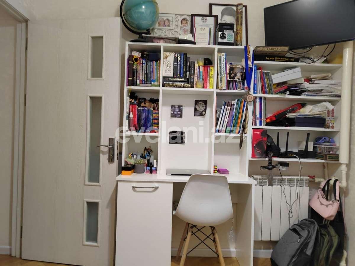 Satılır, köhnə tikili, 2 otaqlı, 45 m², Bakı, Binəqədi r, Gənclik m.