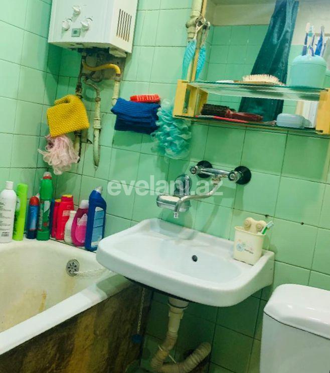 Satılır, köhnə tikili, 2 otaqlı, 50 m², Bakı, Nəsimi r, Gənclik m.