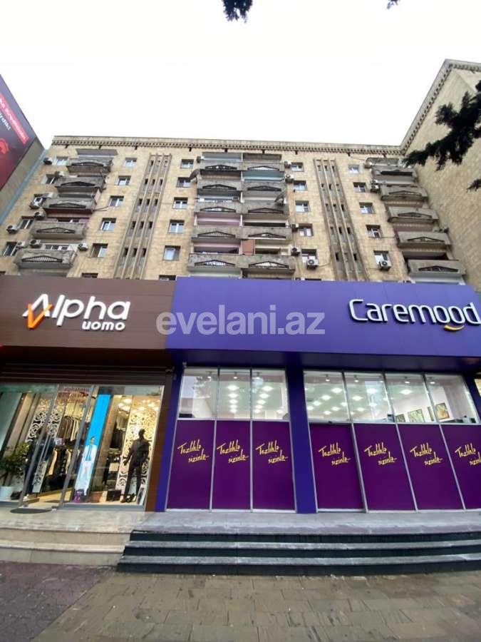 Rent, old building, 3 room, 80 m², Baku, Yasamal r, Inshaatchilar m.