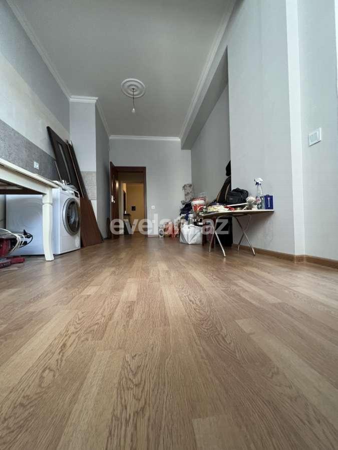 Satılır, yeni tikili, 3 otaqlı, 125 m², Bakı, Nəsimi r.