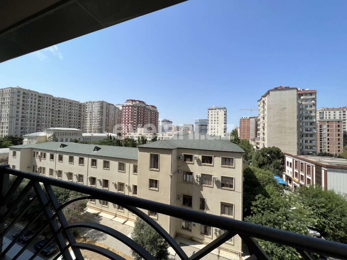 Satılır, yeni tikili, 3 otaqlı, 125 m², Bakı, Nəsimi r.