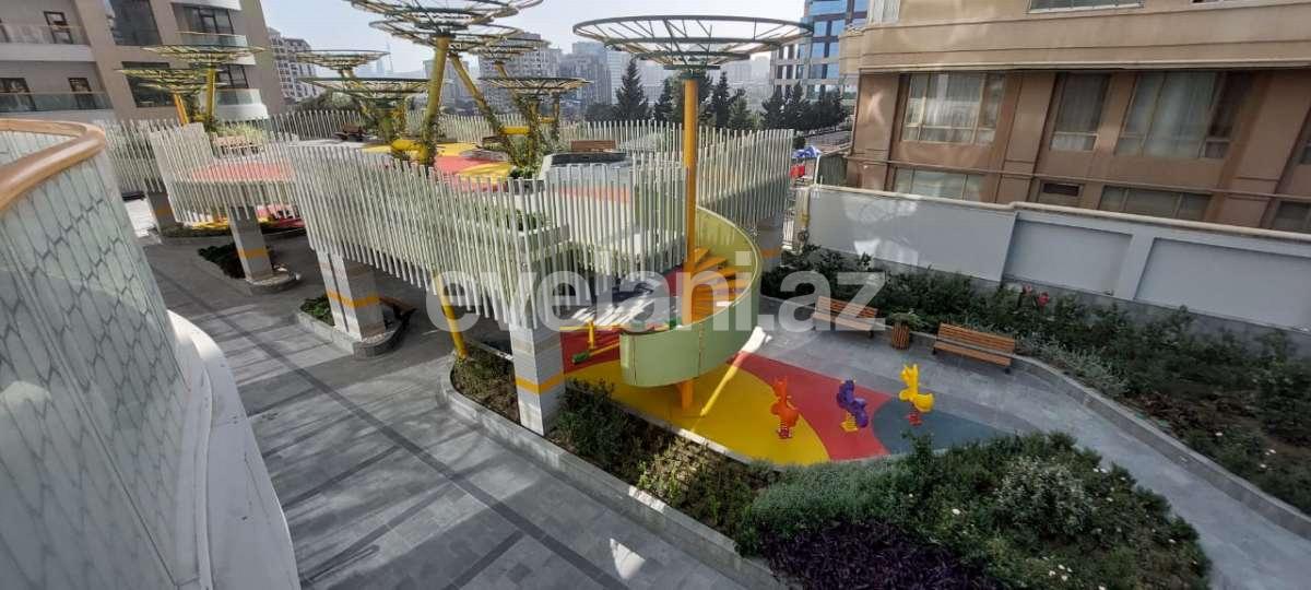 Satılır, yeni tikili, 3 otaqlı, 206 m², Bakı, Nəsimi r.