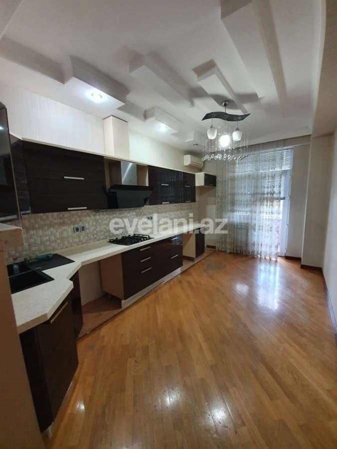 Satılır, yeni tikili, 3 otaqlı, 148 m², Bakı, Binəqədi r, Azadlıq prospekti m.