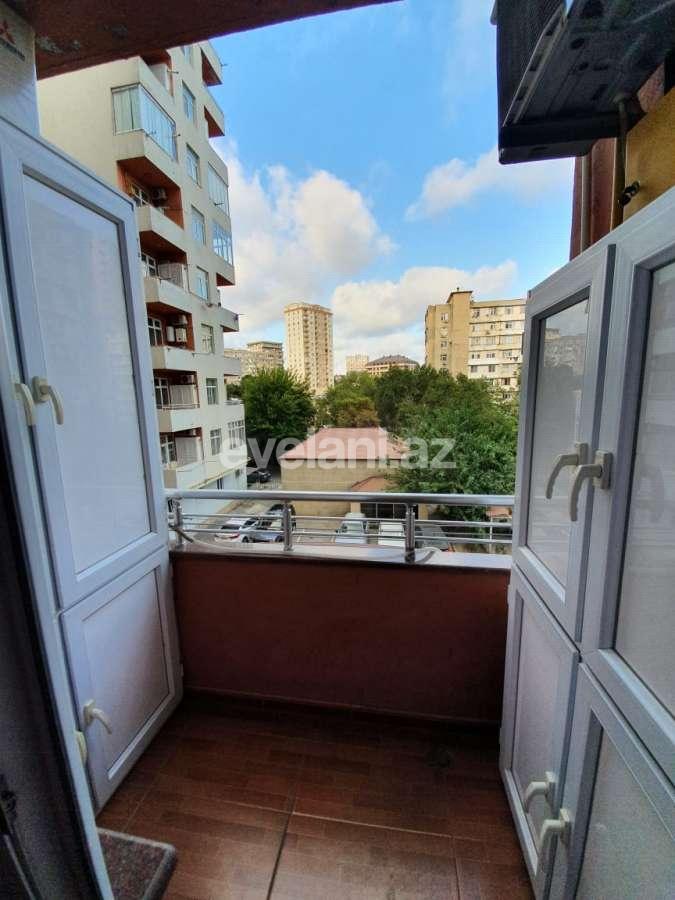 Satılır, yeni tikili, 3 otaqlı, 148 m², Bakı, Binəqədi r, Azadlıq prospekti m.