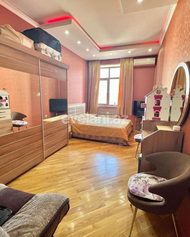 Satılır, yeni tikili, 4 otaqlı, 200 m², Bakı, Nəsimi r, Gənclik m.
