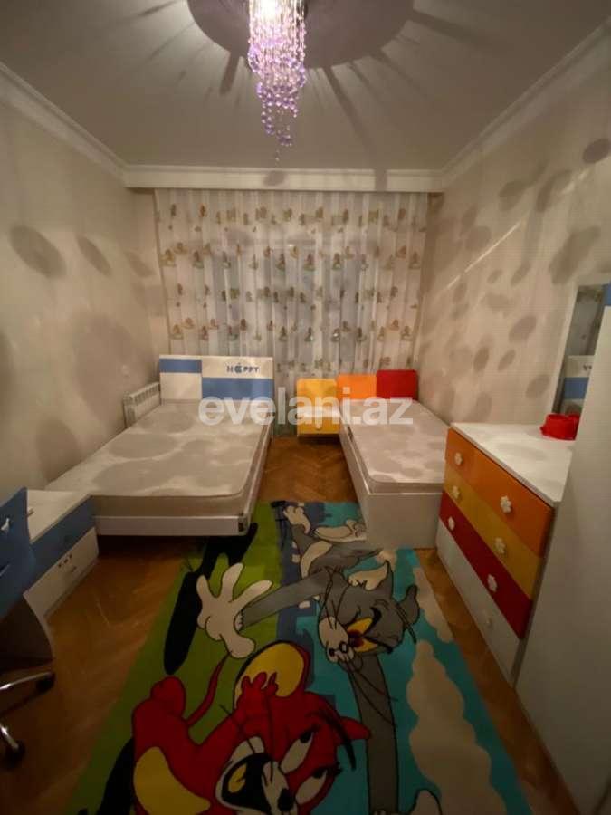 Kirayə verilir, köhnə tikili, 3 otaqlı, 75 m², Bakı, Binəqədi r, 8-ci mikrorayon q.