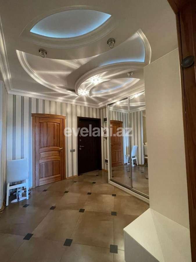 Satılır, yeni tikili, 3 otaqlı, 120 m², Bakı, Nəsimi r, 4-cü mikrorayon q, Memar Əcəmi m.