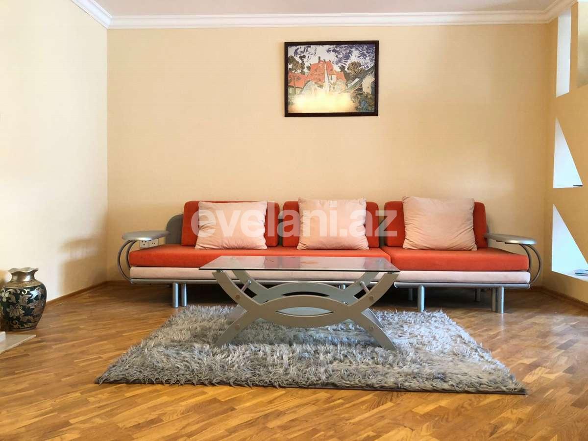 Kirayə verilir, köhnə tikili, 2 otaqlı, 90 m², Bakı, Səbail r.