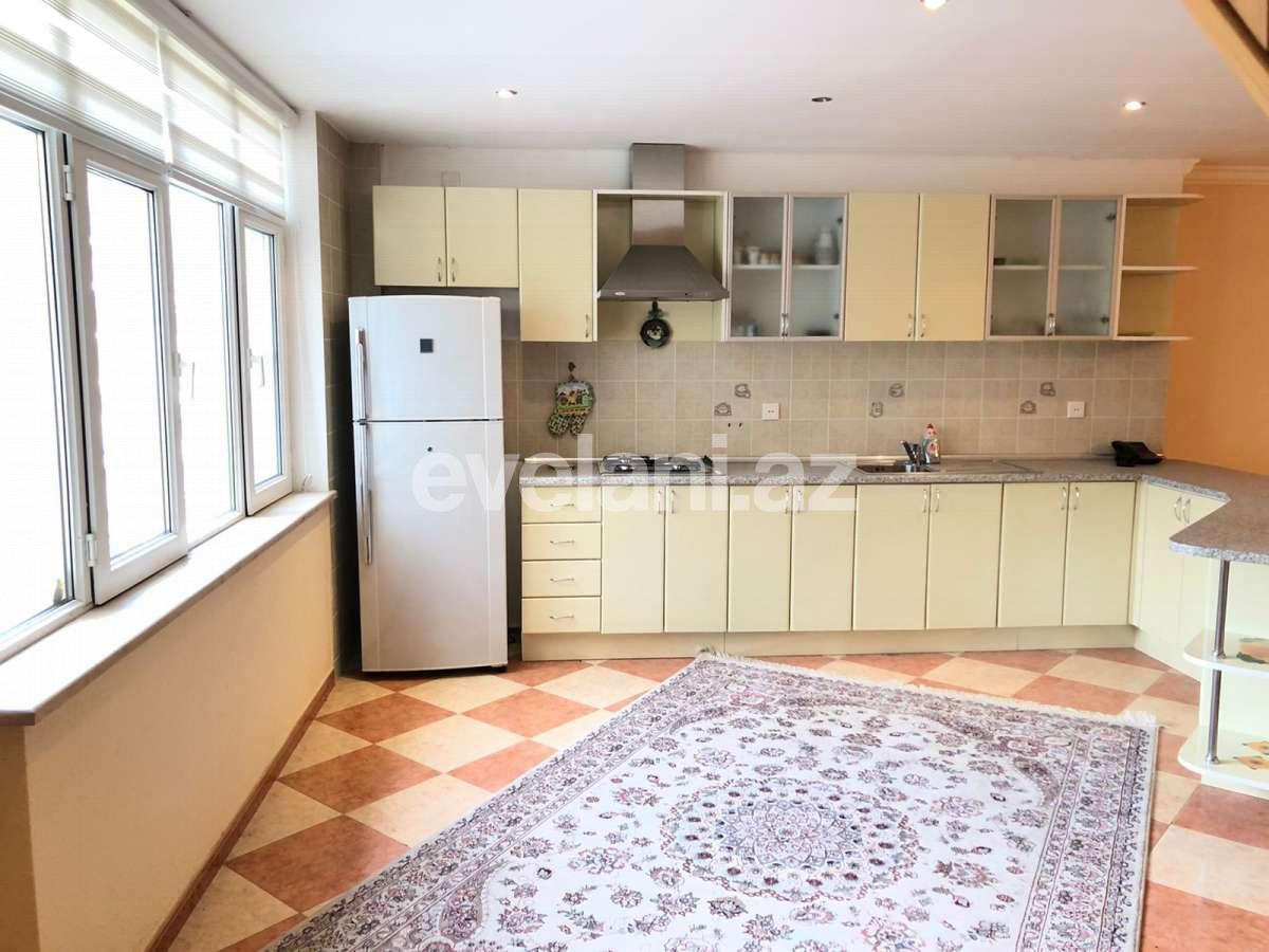 Kirayə verilir, köhnə tikili, 2 otaqlı, 90 m², Bakı, Səbail r.