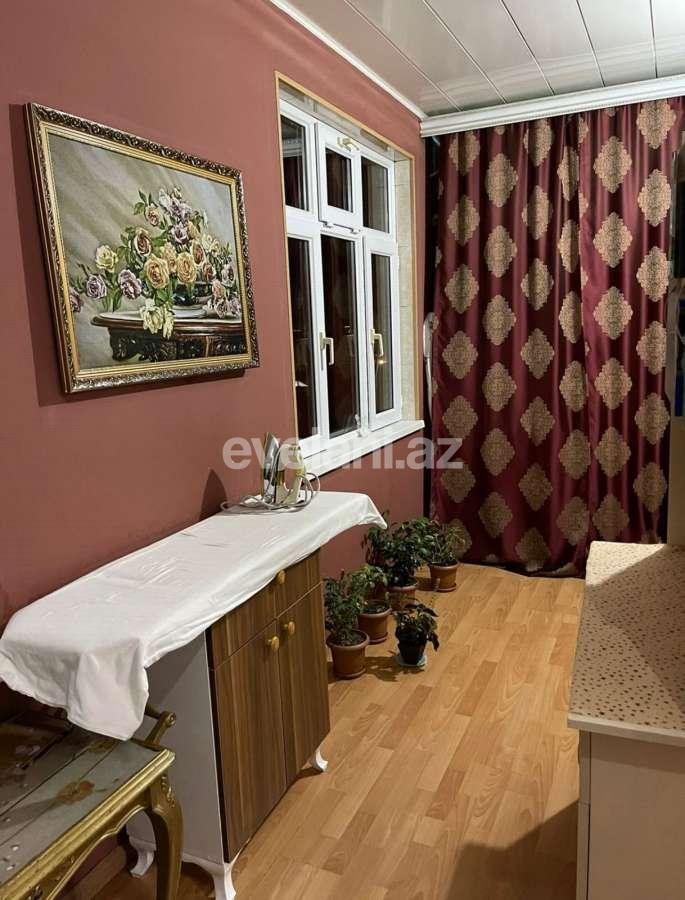 Satılır, köhnə tikili, 4 otaqlı, 100 m², Bakı, Nərimanov r, Gənclik m.