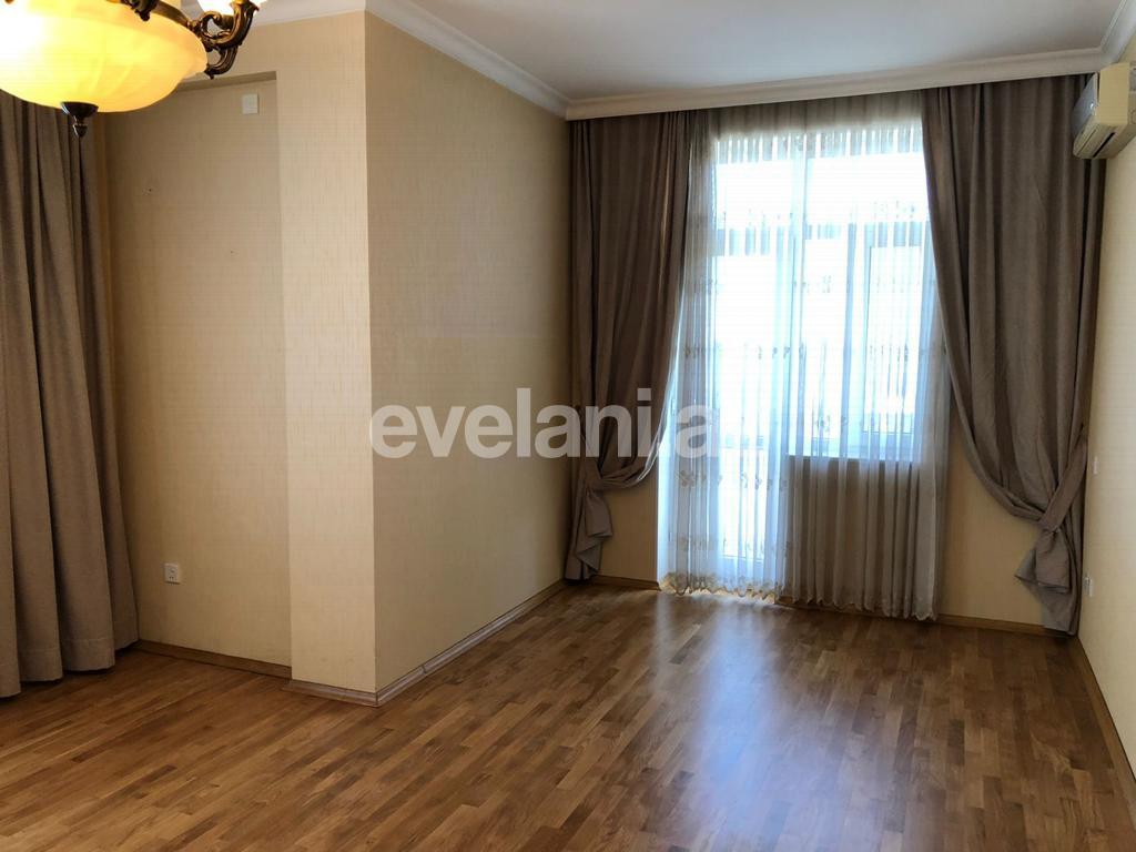 Satılır, yeni tikili, 3 otaqlı, 106 m², Bakı, Nəsimi r, 5-ci mikrorayon q, Memar Əcəmi m.