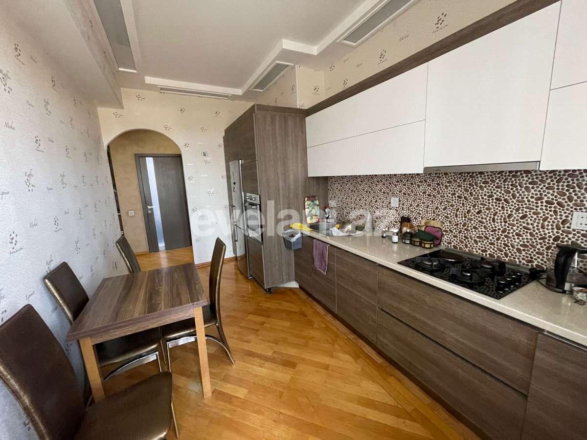 Satılır, yeni tikili, 2 otaqlı, 95 m², Bakı, Xətai r, Həzi Aslanov q, Həzi Aslanov m.
