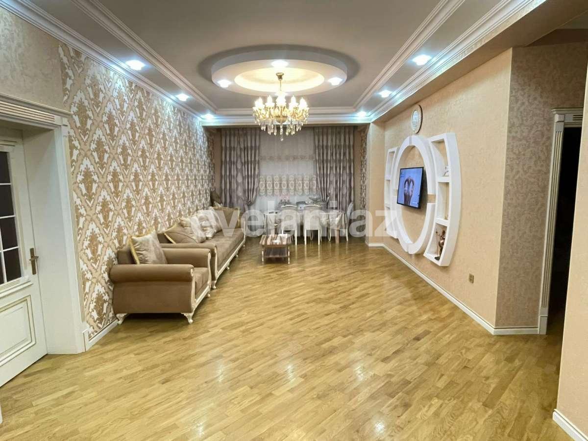 Satılır, yeni tikili, 3 otaqlı, 135 m², Bakı, Binəqədi r, 9-cu mikrorayon q.