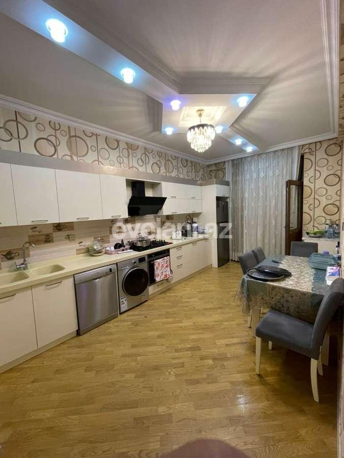Satılır, yeni tikili, 3 otaqlı, 135 m², Bakı, Binəqədi r, 9-cu mikrorayon q.