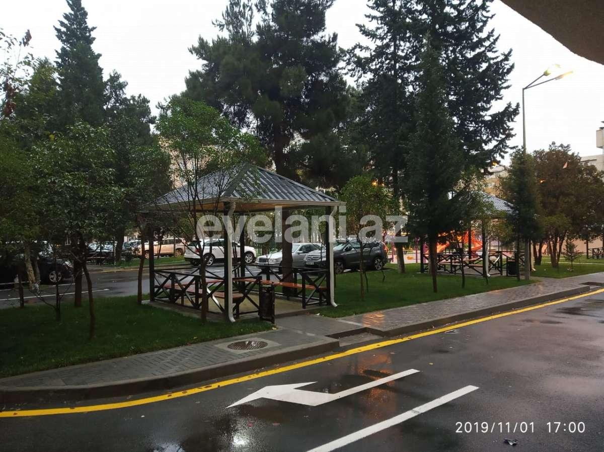 Продаётся, вторичка, 3-комнаты, 64 m², Баку, Бинагадинский r, 9-й микрорайон p.