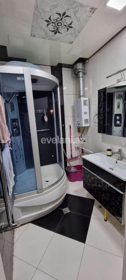 Sale, old building, 4 room, 106 m², Baku, Binagadi r, 9-th microdistrict d.