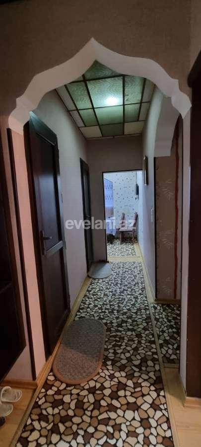 Sale, old building, 4 room, 106 m², Baku, Binagadi r, 9-th microdistrict d.
