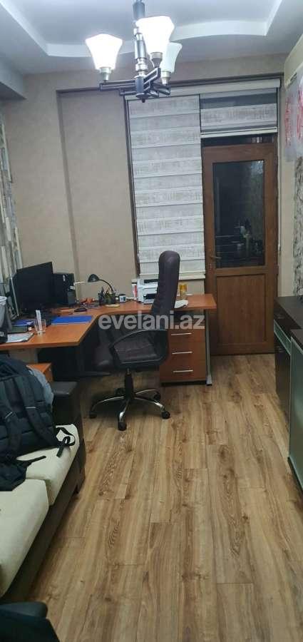 Satılır, yeni tikili, 4 otaqlı, 130 m², Bakı, Xətai r.