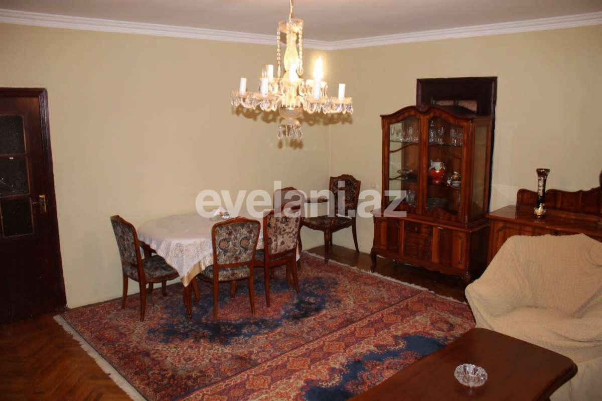 Satılır, köhnə tikili, 2 otaqlı, 64 m², Bakı, Nərimanov r, Gənclik m.