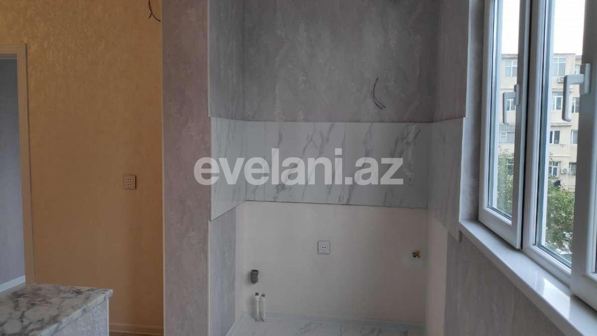 Satılır, köhnə tikili, 3 otaqlı, 52 m², Bakı, Binəqədi r, 7-ci mikrorayon q, Dərnəgül m.