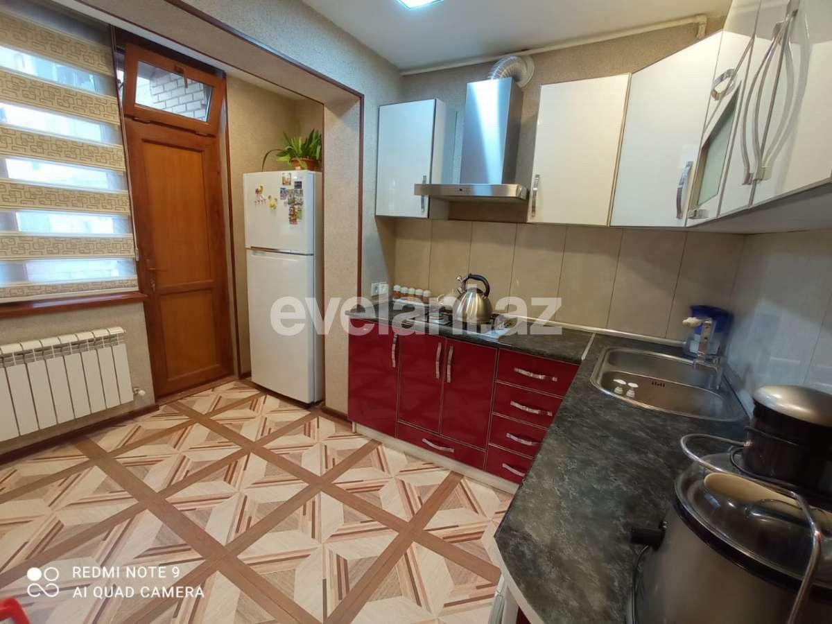 Продаётся, вторичка, 4-комнаты, 110 m², Баку, Ясамальский r, Ени Ясамал p, Иншаатчылар m.