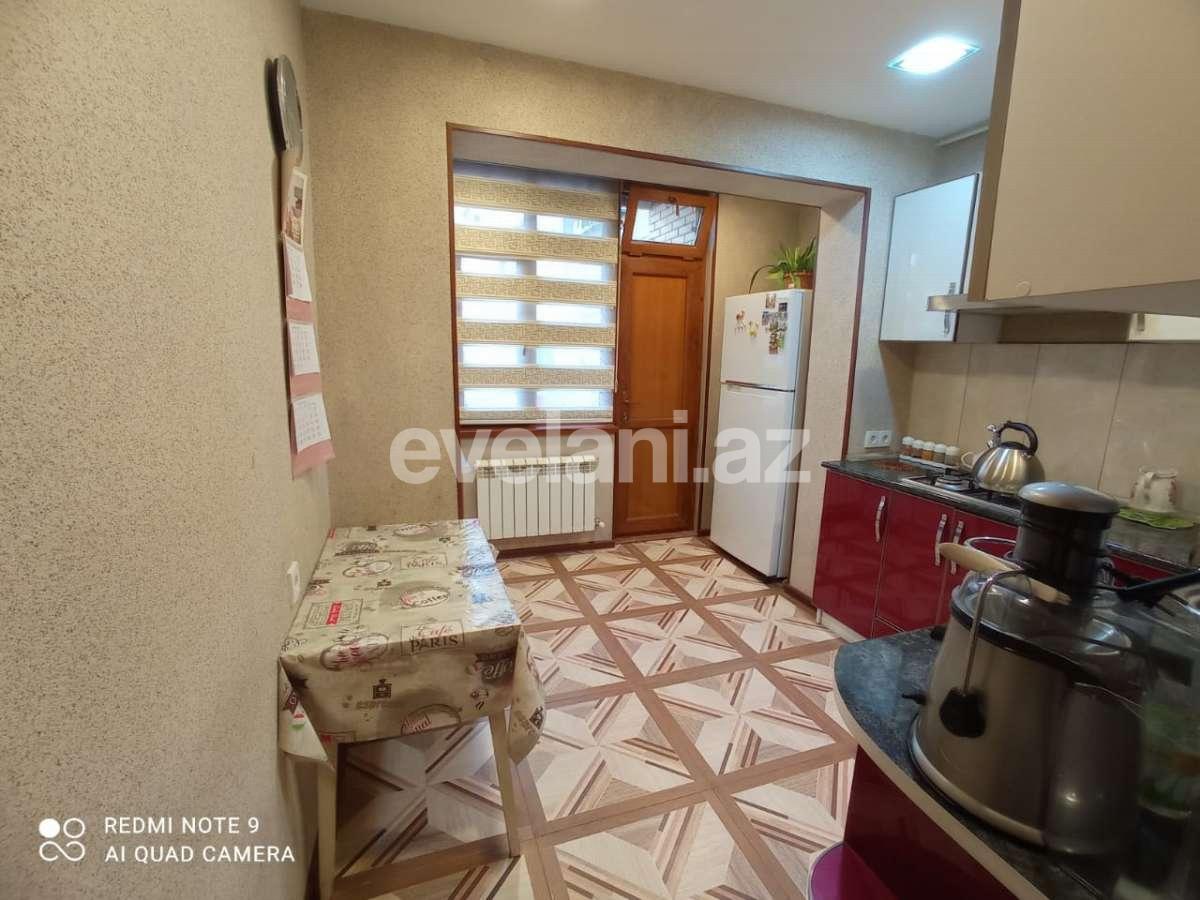 Продаётся, вторичка, 4-комнаты, 110 m², Баку, Ясамальский r, Ени Ясамал p, Иншаатчылар m.