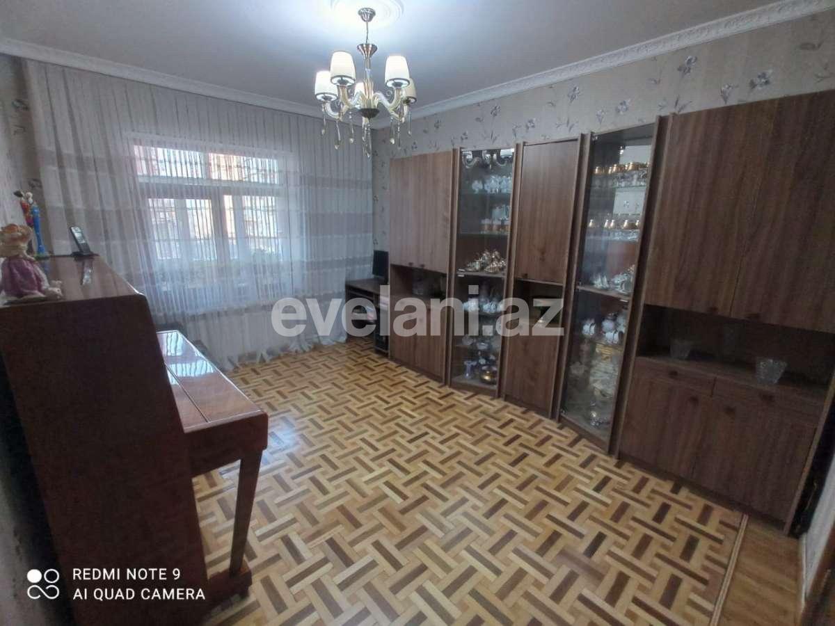 Продаётся, вторичка, 4-комнаты, 110 m², Баку, Ясамальский r, Ени Ясамал p, Иншаатчылар m.