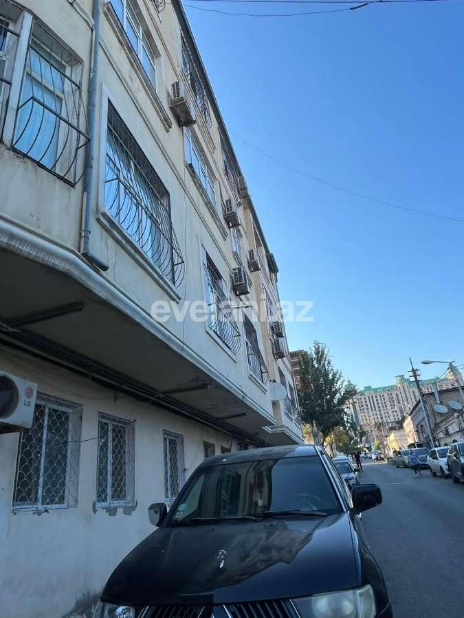 Sale, old building, 2 room, 50 m², Baku, Yasamal r, Nizami m.