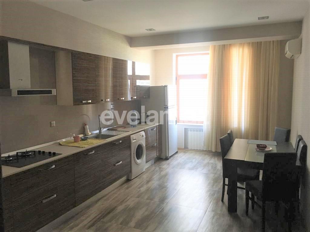 Satılır, yeni tikili, 4 otaqlı, 210 m², Bakı, Nəsimi r, 28 may m.