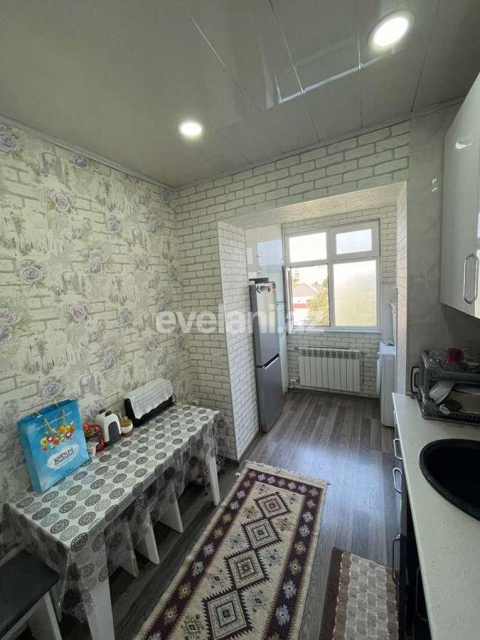 Satılır, köhnə tikili, 3 otaqlı, 78 m², Bakı, Xətai r.