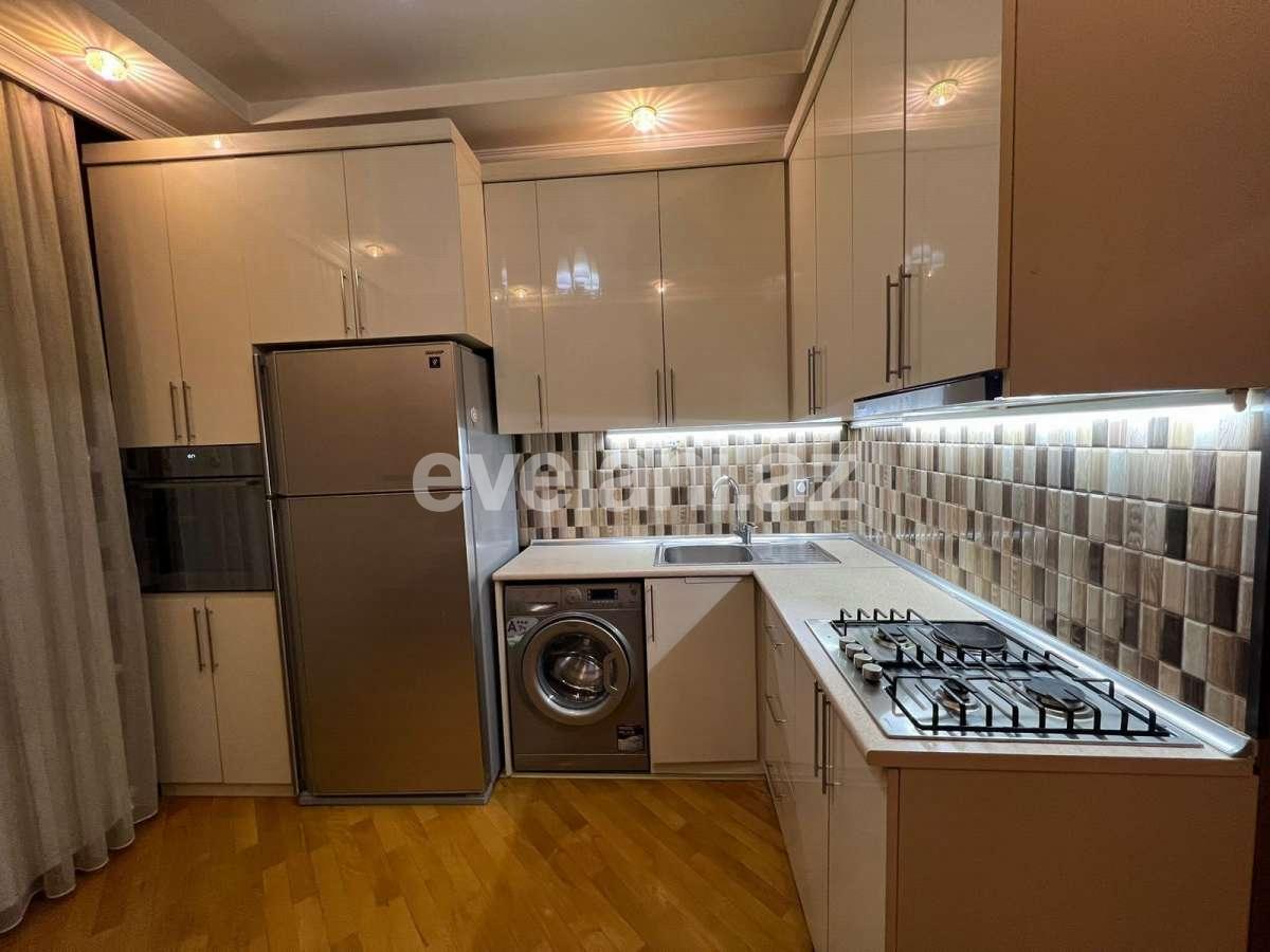 Satılır, yeni tikili, 2 otaqlı, 76 m², Bakı, Binəqədi r, 7-ci mikrorayon q, Azadlıq prospekti m.