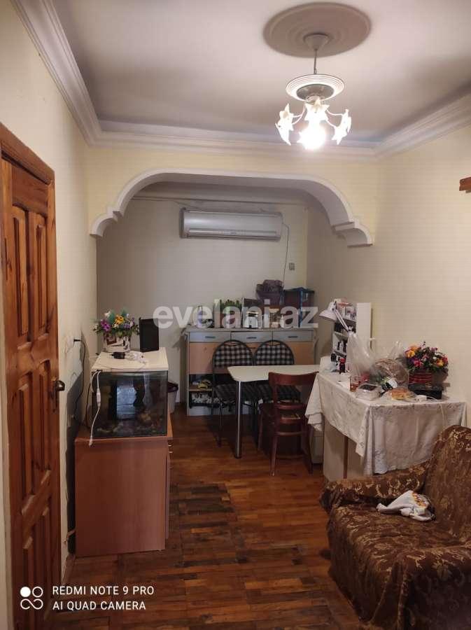 Satılır, köhnə tikili, 2 otaqlı, 63 m², Bakı, Nəsimi r, Gənclik m.