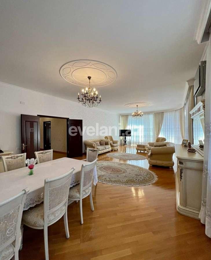 Sale, new building, 4 room, 282 m², Baku, Narimanov r.